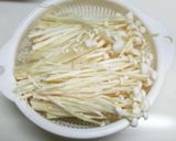 豚ロースステーキ<えのきクリームソース>作り方2写真