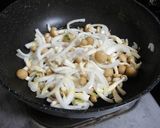 コーンポタージュでクリームパスタ作り方3写真