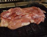 あぶり鶏もも肉の白ワイン蒸し作り方2写真