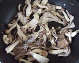 お好みきのこでカレーソテー♡作り方1写真