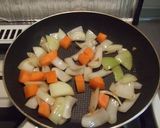 肉の旨味を逃がさない！ひと工夫　シチュー作り方4写真
