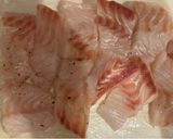 フライパンひとつで！白身魚の甘酢あん作り方1写真