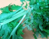 蜂蜜がポイント★セロリの葉のつくだ煮★作り方1写真