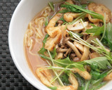 お揚げサラダとキノコの柚子胡椒バター風麺作り方4写真