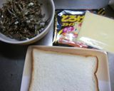 おせちのリメイク・ごまめチーズトースト作り方1写真