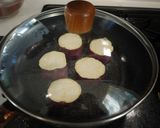 シンプル!フライパンでさつま芋の塩焼き♪作り方1写真