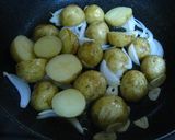 激うま(^^♪新じゃがバター醤油味作り方3写真