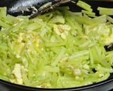 台湾料理～台湾セロリと卵の炒め作り方4写真