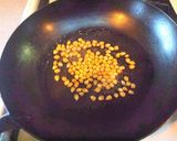 おつまみに最高！カレー味のポップコーン作り方1写真
