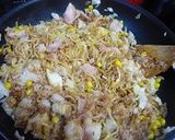 ベーコンとコーンとツナのそばめし作り方5写真