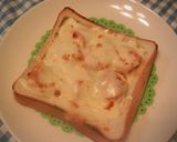 耳がふちになるよ 食パンピザ 作り方4写真