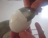 気持ちのいいゆで卵むき♪作り方1写真