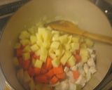簡単♪野菜たっぷりホワイトシチュー♪作り方4写真
