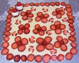 少ない苺で可愛く♡デコレーションケーキ作り方5写真