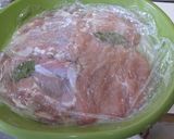 鶏ハムはモモ肉とムネ肉の両方で♡作り方3写真