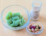刺身こんにゃくと蒸し豆のごまだれがけ♪作り方1写真