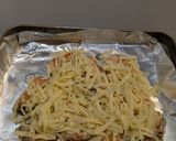 鮭のガーリックオイマヨ焼きチーズ乗せ！作り方5写真