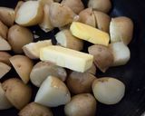茹でた小芋でのり塩バター作り方2写真