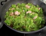 ワサビ菜と鶏もも肉の柚子胡椒炒め煮作り方7写真