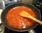 『蟹のトマトクリームパスタ』作り方3写真