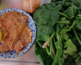 ちぢみほうれん草と鶏のみそ漬けのゆず風味作り方1写真