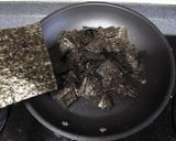湿気た海苔が大変身☆海苔と梅の佃煮☆作り方1写真