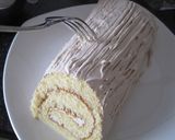 市販ロールケーキでブッシュドノエル作り方3写真