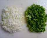 豚バラで美味☆カレー炒飯（ドライカレー）作り方1写真