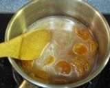 我が家の手作りおせち☆あんずの含め煮作り方2写真