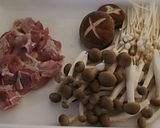 年越しそばに♪たっぷりきのこと鶏肉のそば作り方1写真