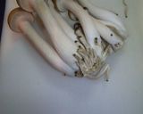 マカロニと打ち豆のコンソメスープ作り方2写真