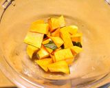 お弁当に茶きん絞り③黒蜜かぼちゃ作り方2写真