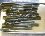 我が家の手作りおせち☆鶏ささみの昆布巻き作り方1写真