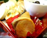 我が家の手作りおせち☆簡単・鮭の照り焼き作り方5写真