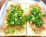 鰹節×葱の和風トースト　ほんのり蕎麦風味作り方2写真