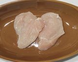 鶏胸肉とブロッコリーのサラダ作り方1写真