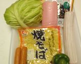 焼きそばチーズのせピザ風焼き!作り方1写真