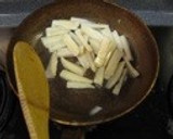 我家の手作りおせち☆ピリっと甘辛蓮根炒め作り方8写真