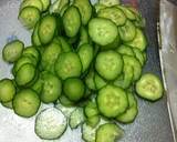 【簡単おつまみ】胡瓜と鶏ささみの梅肉和え作り方1写真