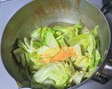 キャベツたっぷりピリ辛豚うどん作り方5写真