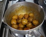 コロコロ新じゃがの揚げ煮っころがし作り方3写真