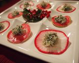 赤カブと紅芯ダイコンのしらすカナッペ作り方5写真