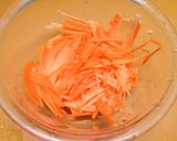 人参とたくあんの胡麻酢和え作り方1写真