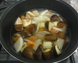 野菜たっぷり☆ハーブ風味のスープ作り方3写真