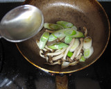 簡単＆時短のおかず☆ネギとしめじの卵とじ作り方3写真