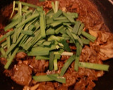 マイタケとにらの焼き肉のたれでこってり煮作り方4写真