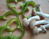 簡単♬トマトで♡とまとピザ　マヨカレー味作り方2写真