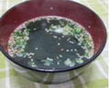 お湯を注ぐだけ♪ダシダわかめスープ作り方9写真