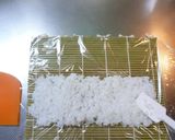 ラップ->海苔で巻くから失敗なしの海苔巻作り方1写真