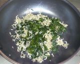 カルシウム満点じゃことわかめともやし炒め作り方2写真